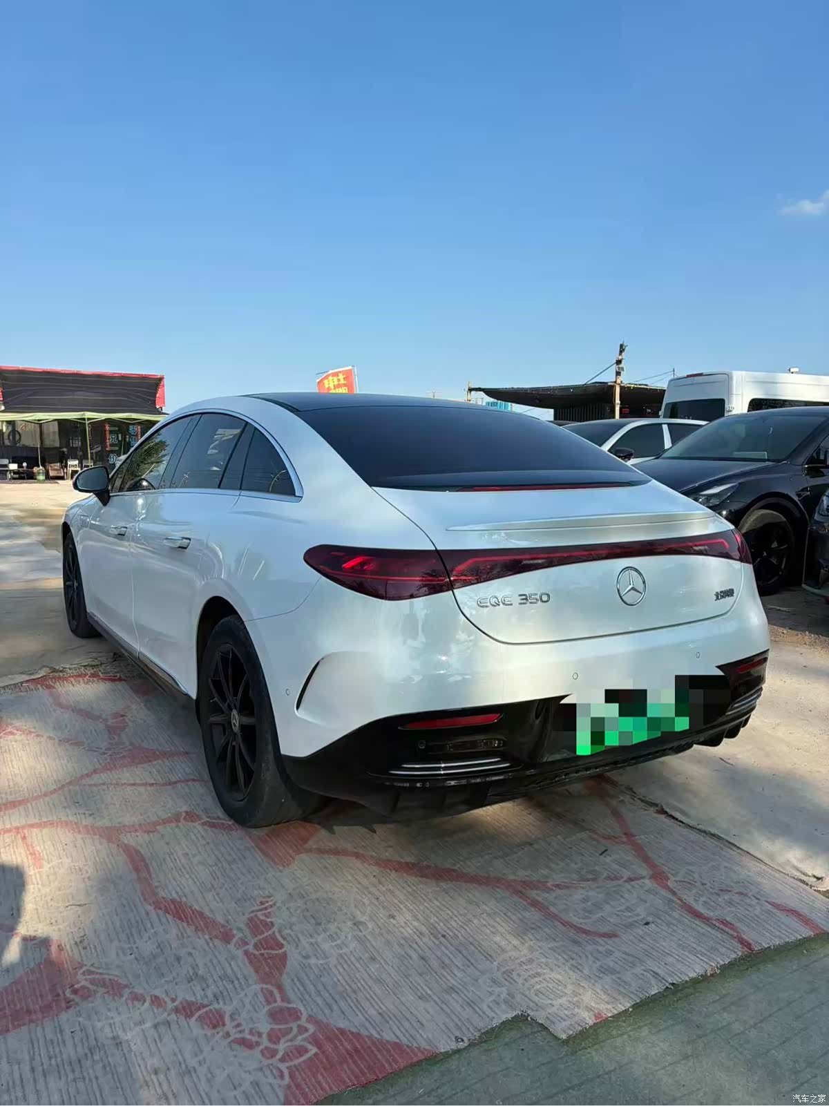 Mercedes-Benz EQE, 2024 8