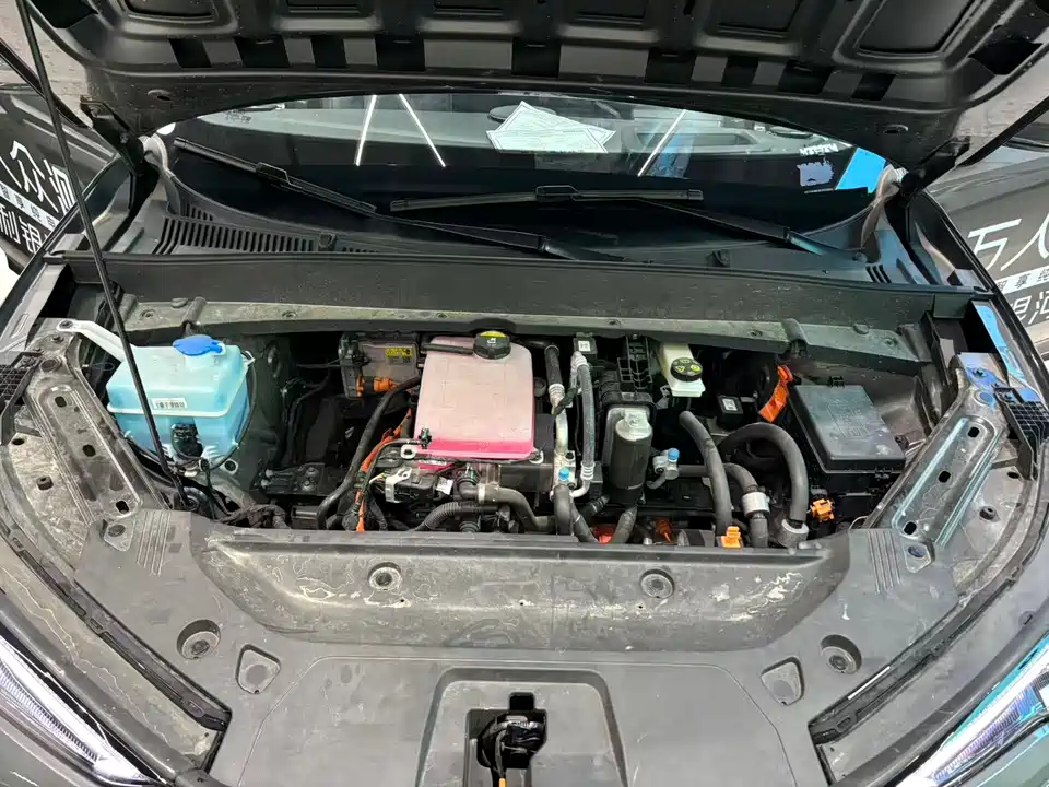 Geely Galaxy Galaxy E5