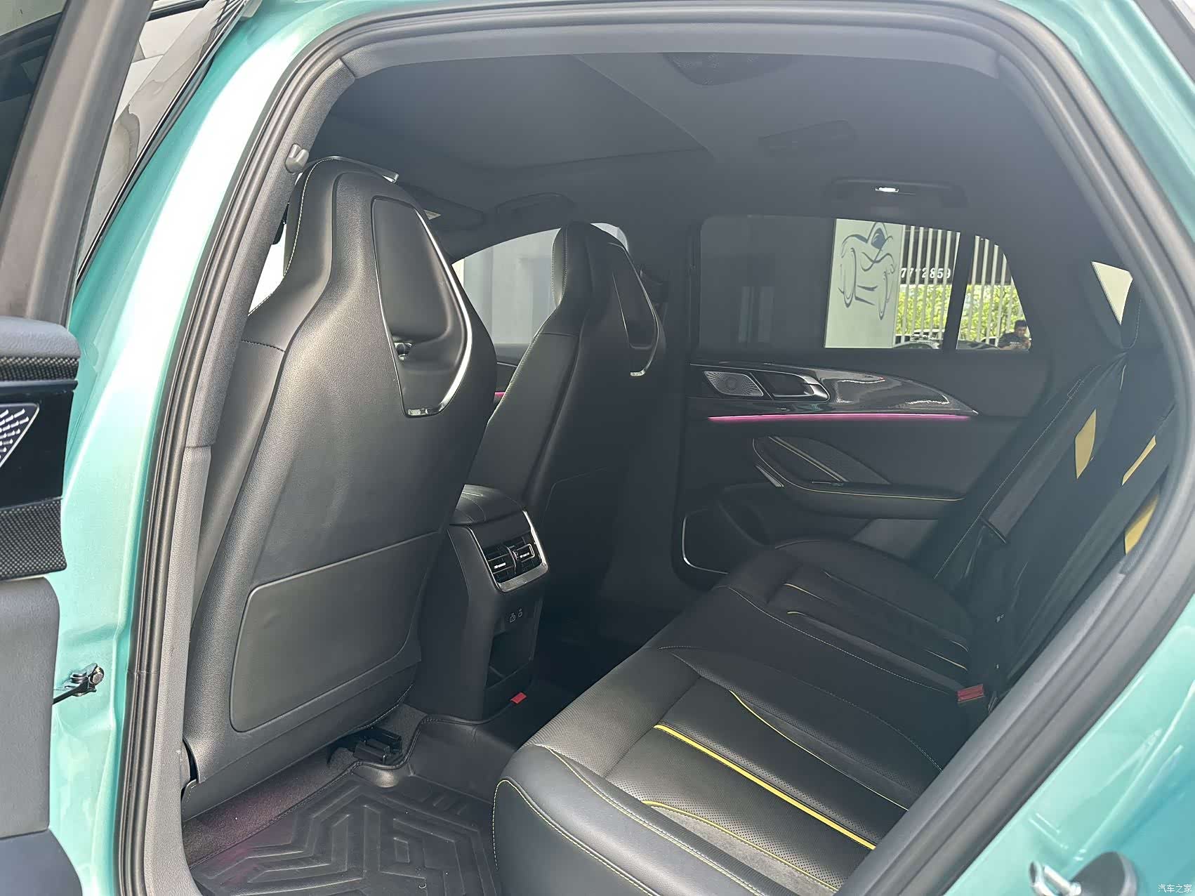 Hongqi H6, 2023 все фото