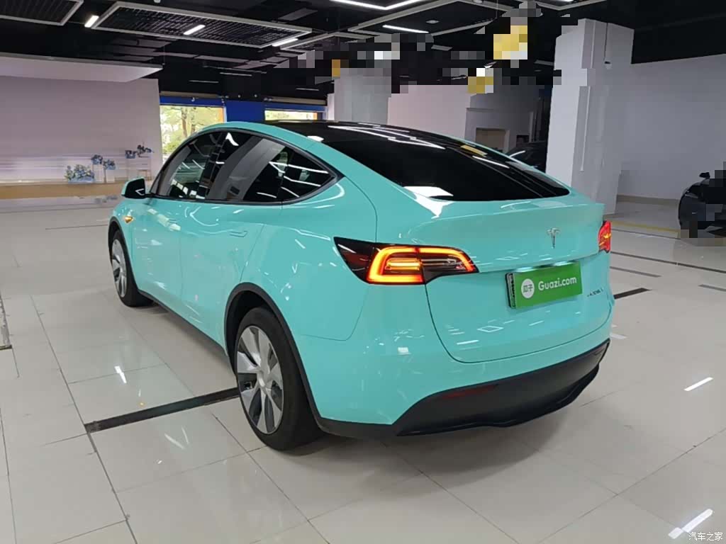 Tesla Model Y, 2022 все фото