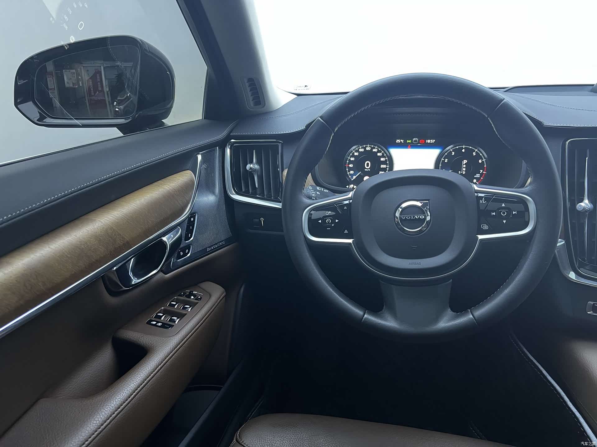 Volvo S90, 2019 8