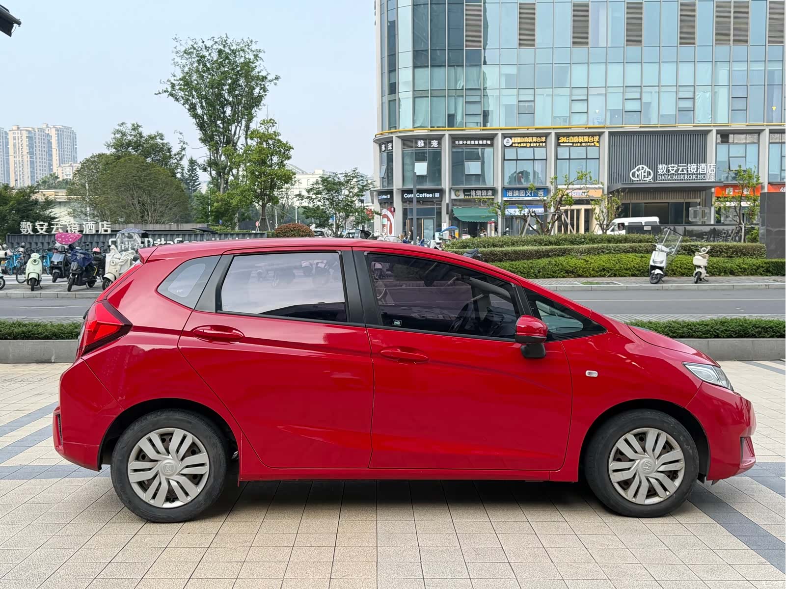 Honda Fit, 2016 8