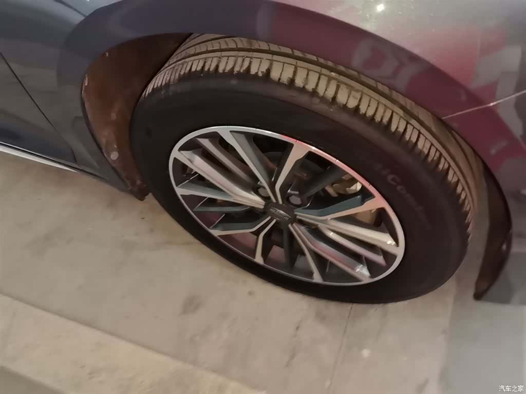 Geely Preface, 2022 14