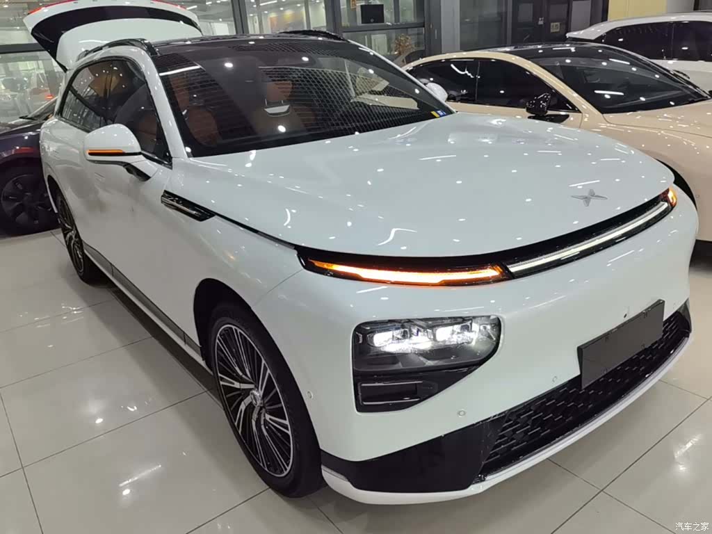 Xpeng G9, 2023 4