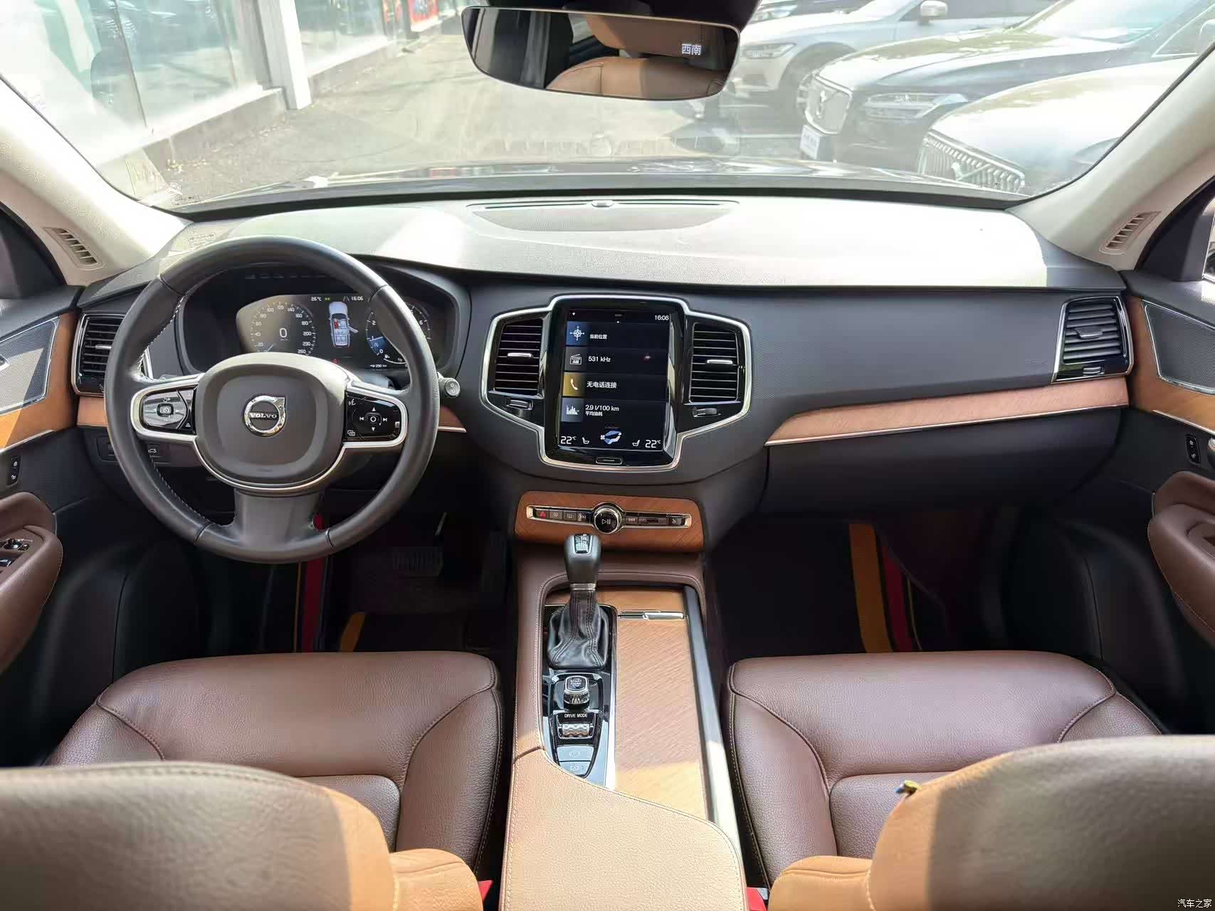 Volvo XC90, 2020 10
