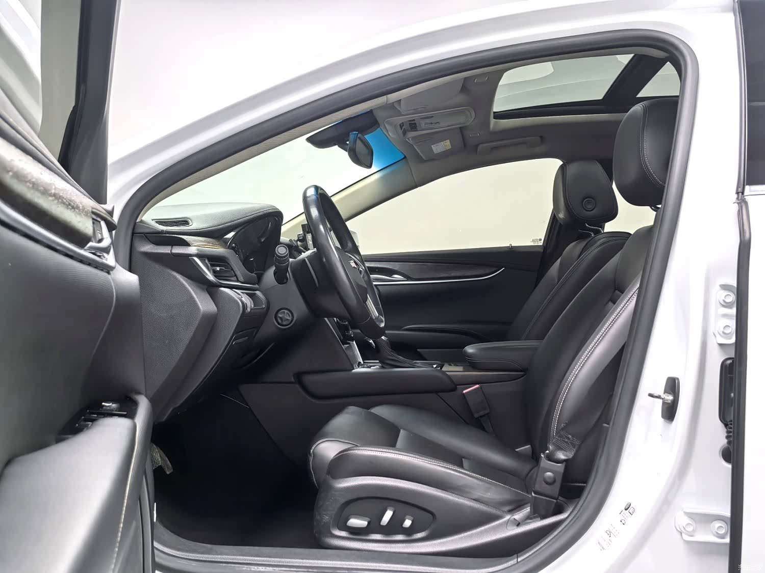 Cadillac XTS, 2018 4