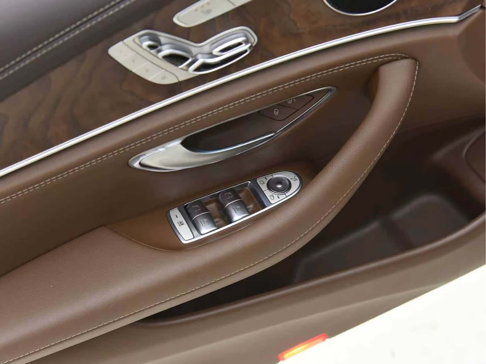Mercedes-Benz E-Class, 2023 11