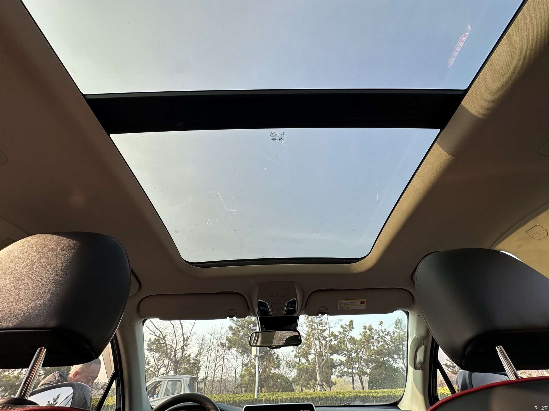 Maxus D90, 2019 14