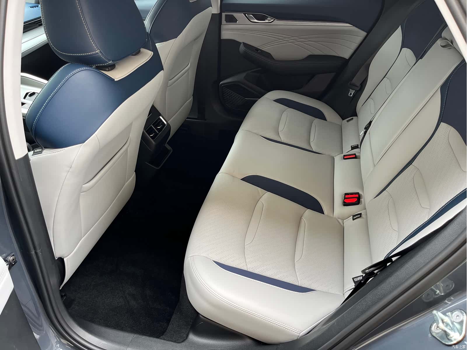 Geely Preface, 2022 6