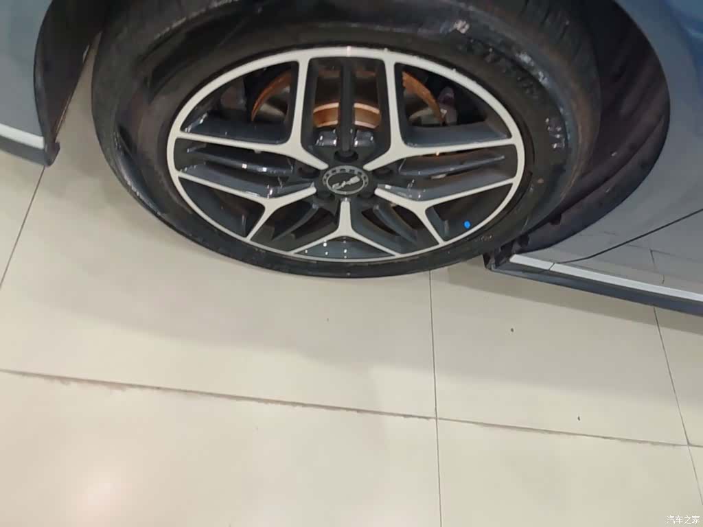 BYD Seal, 2025 23