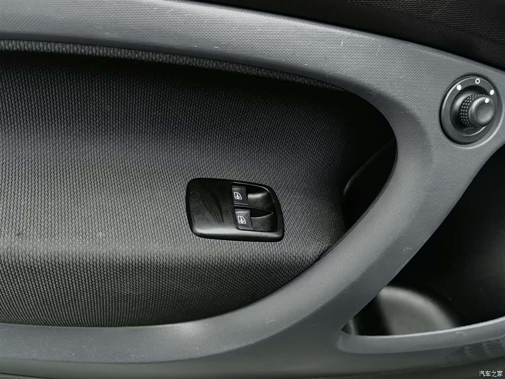 Smart Fortwo, 2018 9