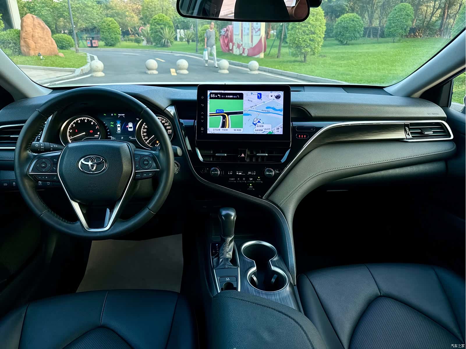 Toyota Camry, 2024 9
