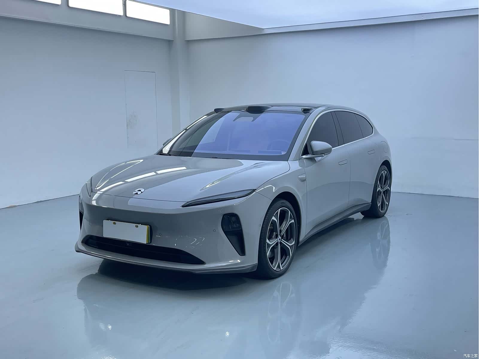 NIO ET5, 2024 3