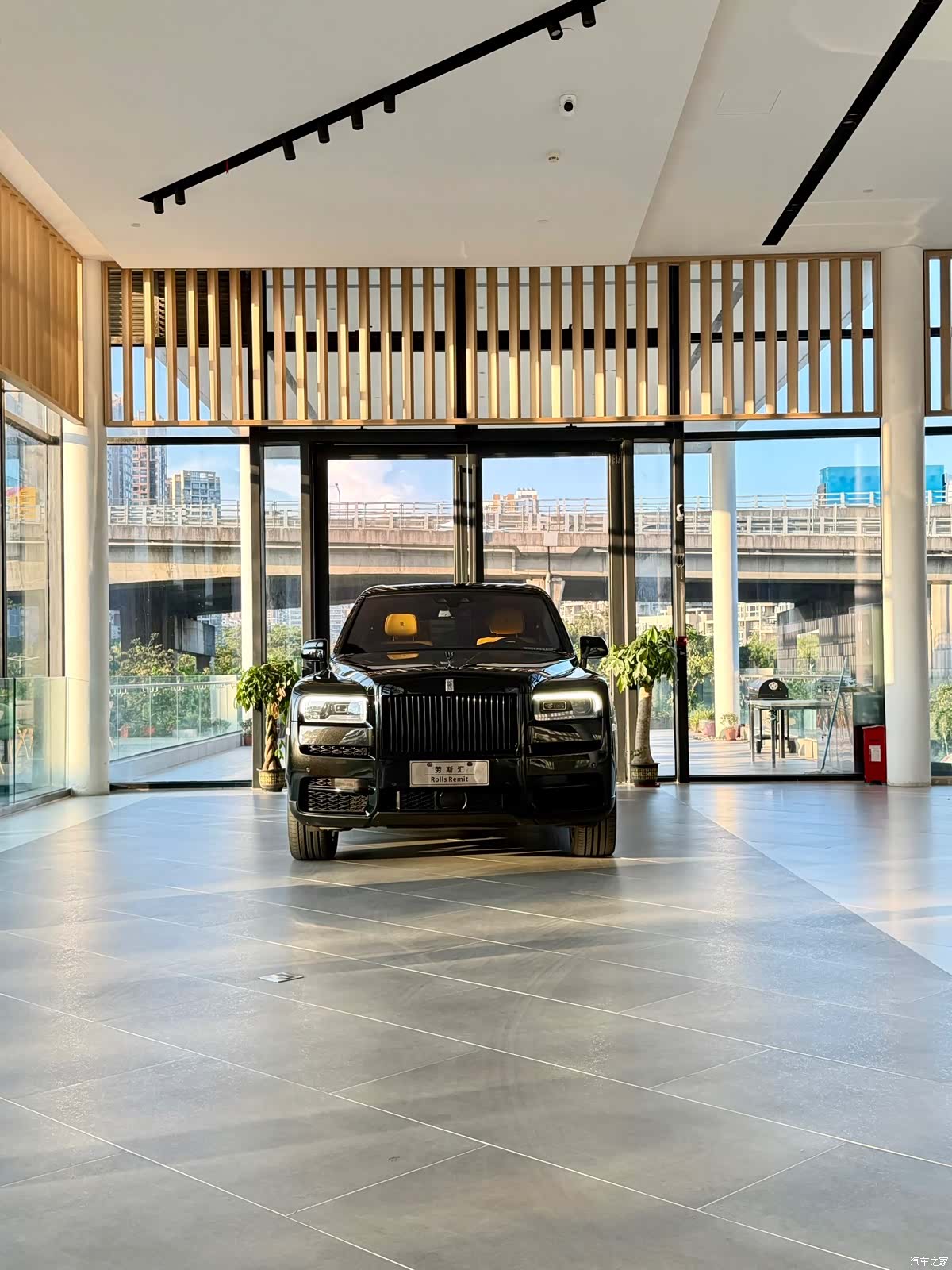 Rolls-Royce Cullinan, 2023 2