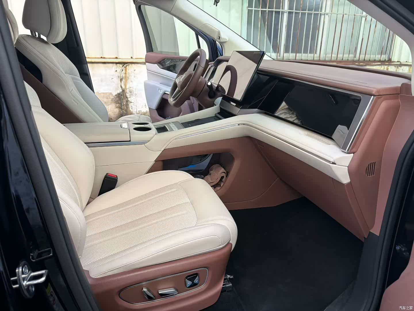 BYD Xia, 2025 7