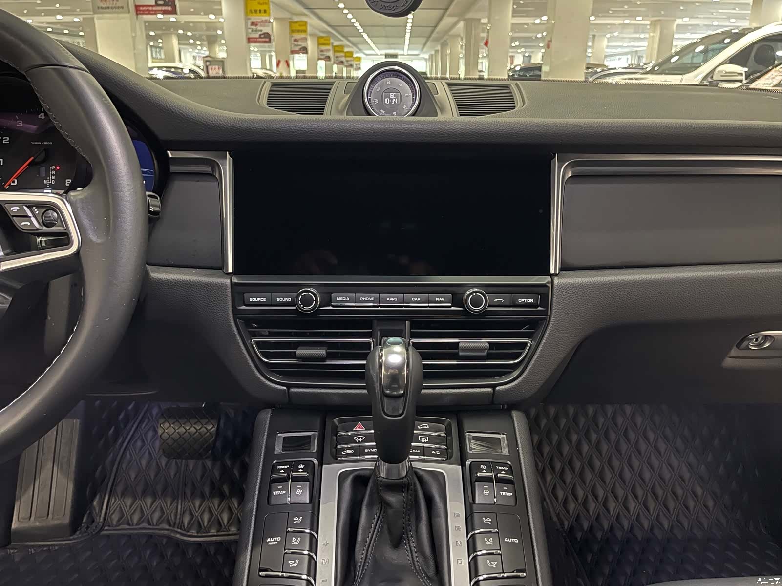 Porsche Macan, 2021 13