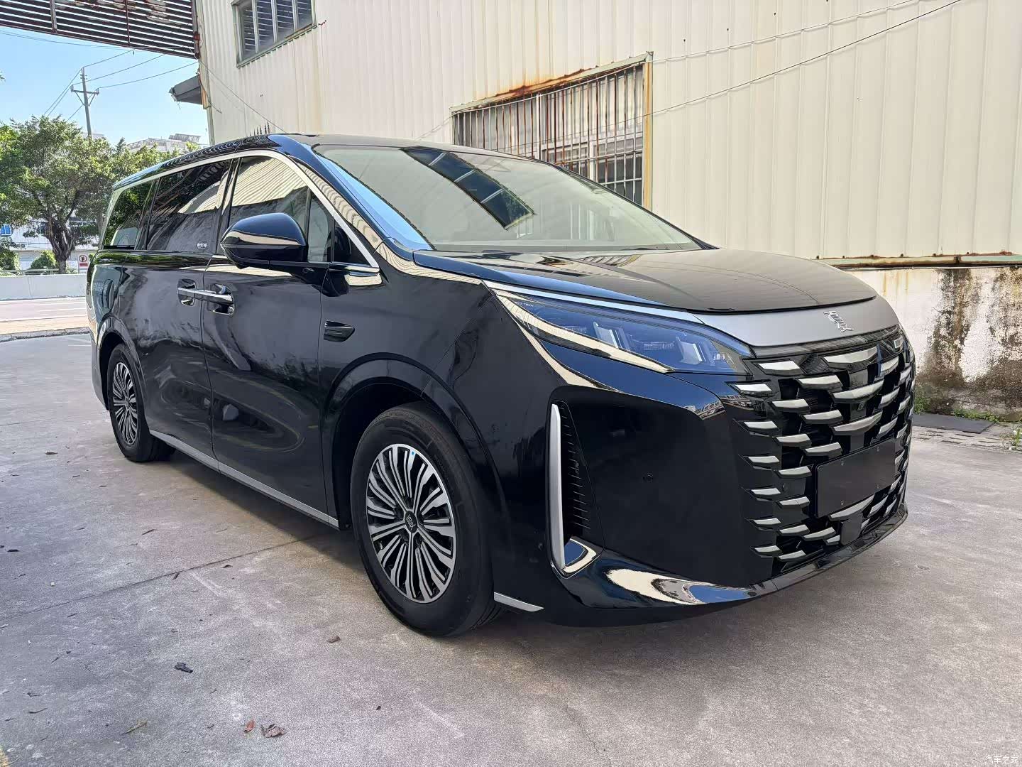 BYD Xia, 2025 3