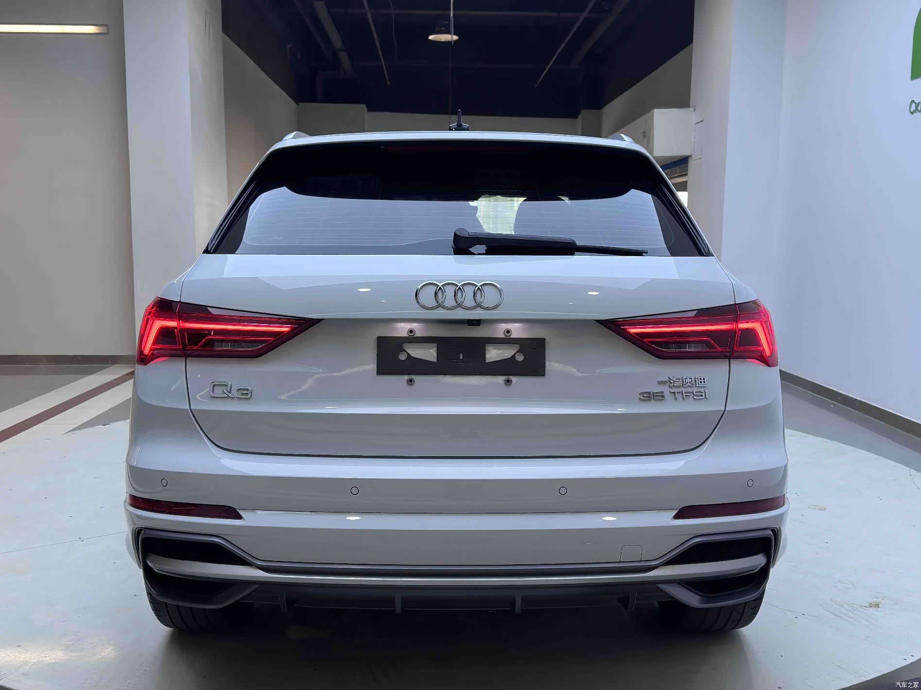 Audi Q3, 2023 все фото