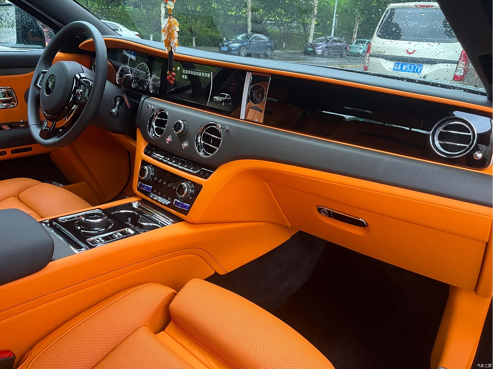 Rolls-Royce Ghost, 2024 все фото