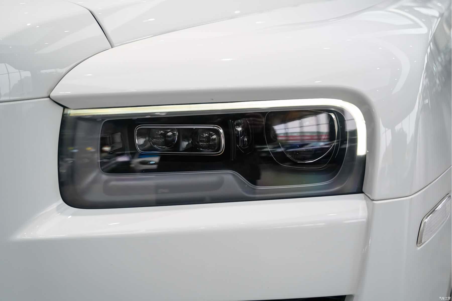 Rolls-Royce Cullinan, 2021 7