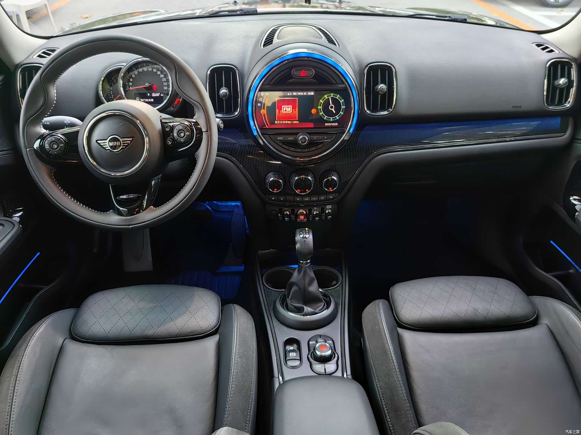 Mini Countryman, 2019 17
