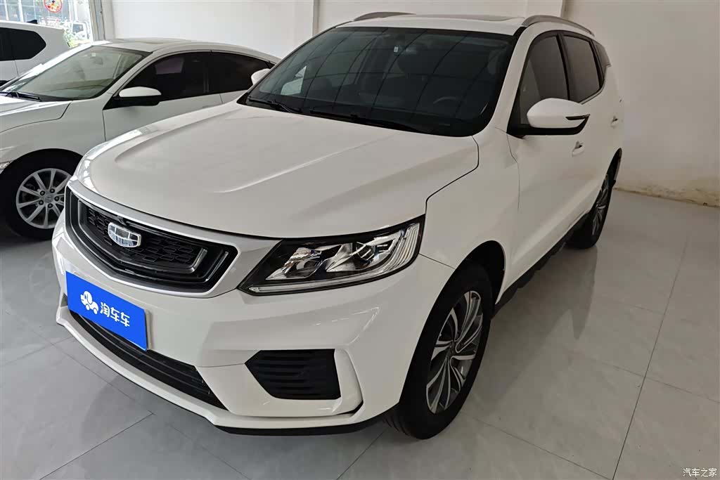 Geely X6, 2021 1