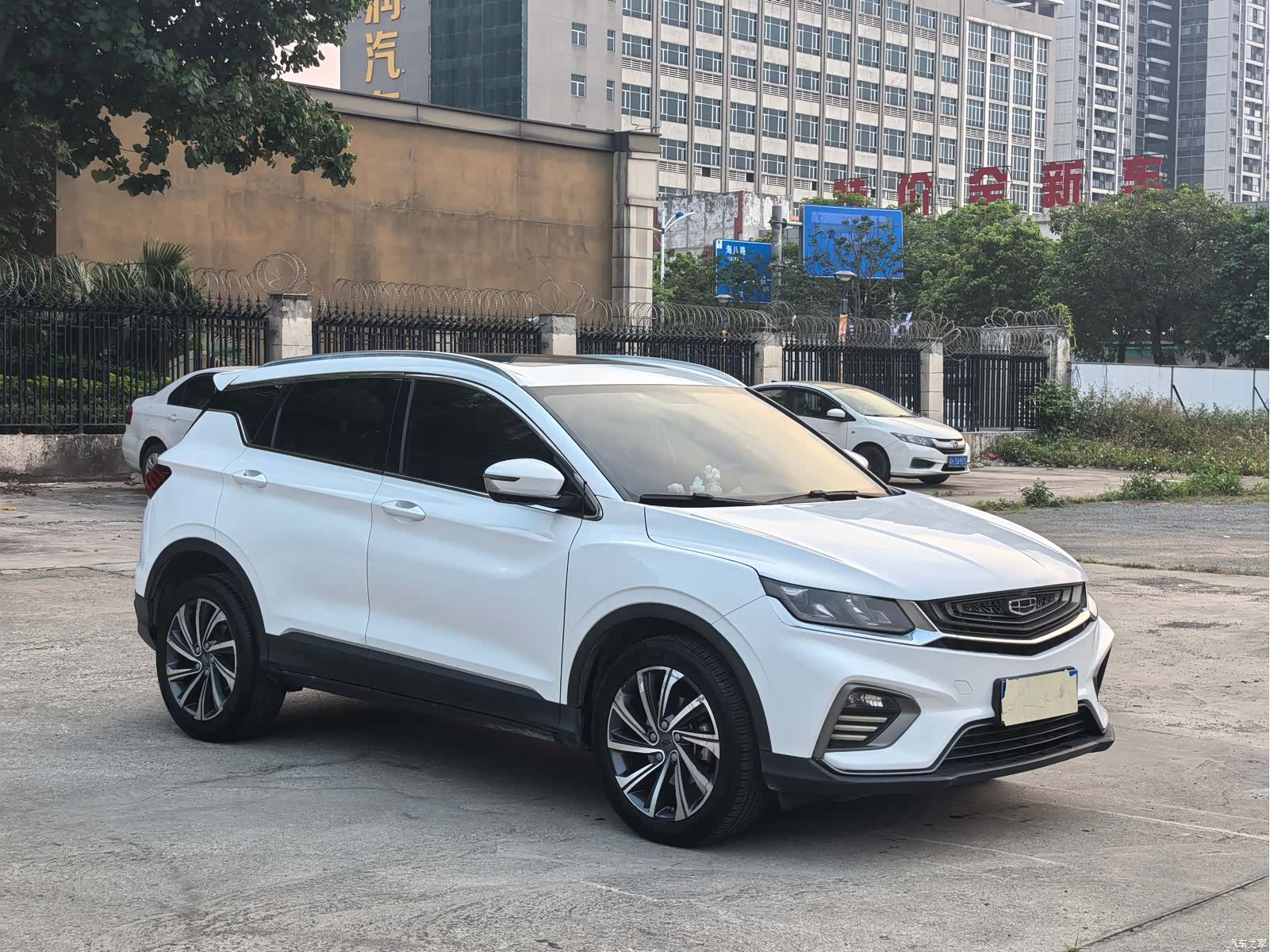 Geely Coolray, 2019 3