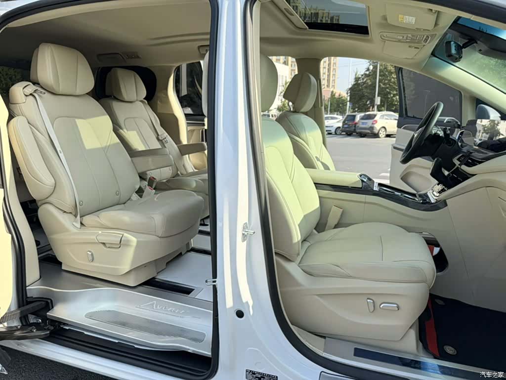 Buick GL8, 2024 17