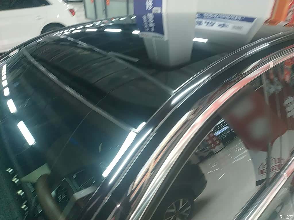 Mercedes-Benz E-Class, 2023 21