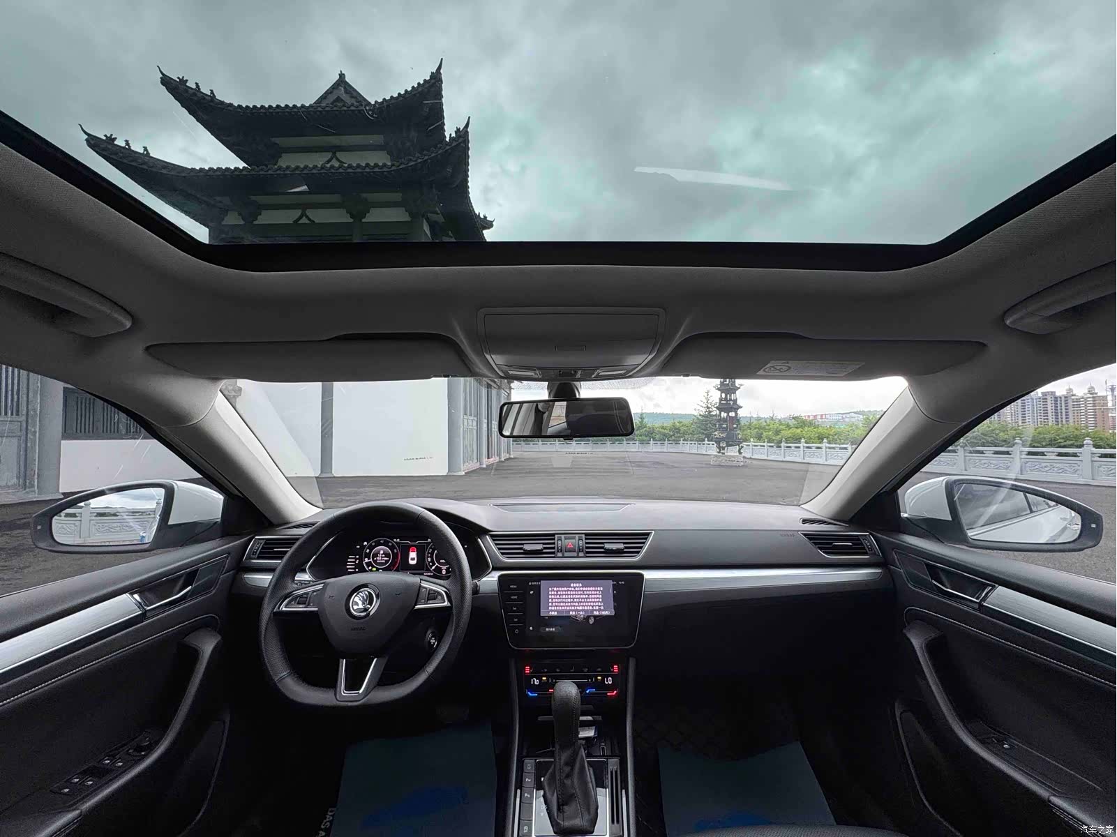 Skoda Superb, 2022 17