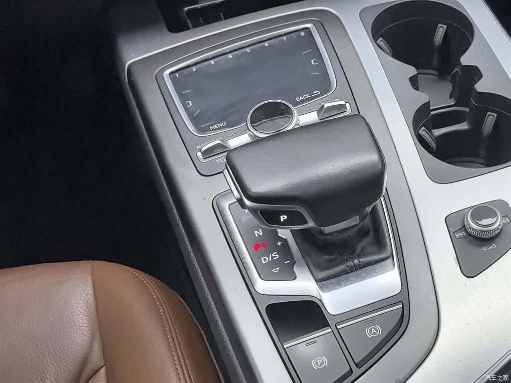 Audi Q7, 2016 13