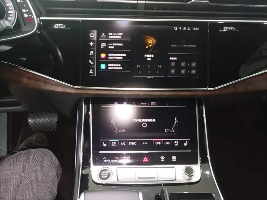 Audi Q7 2021, фото 12