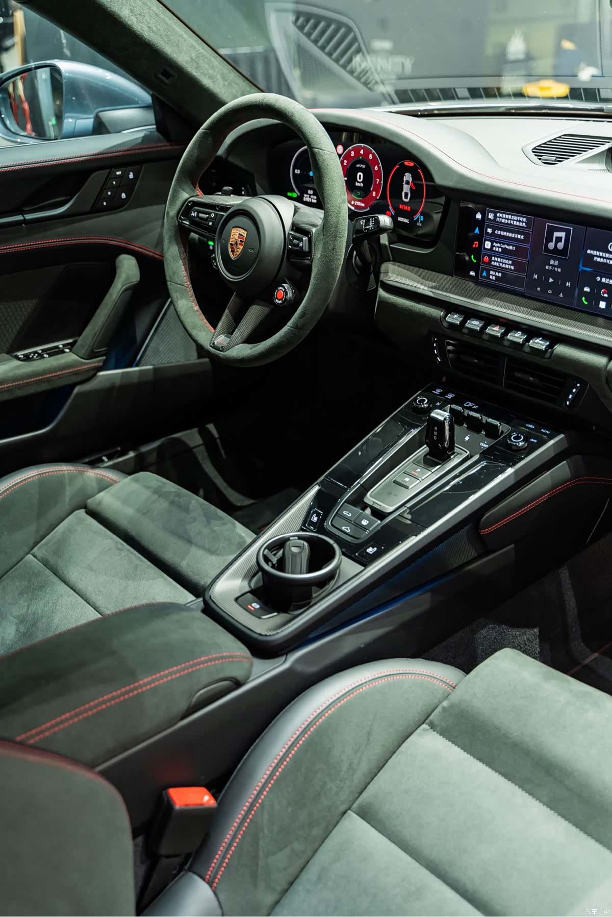 Porsche 911, 2026 13
