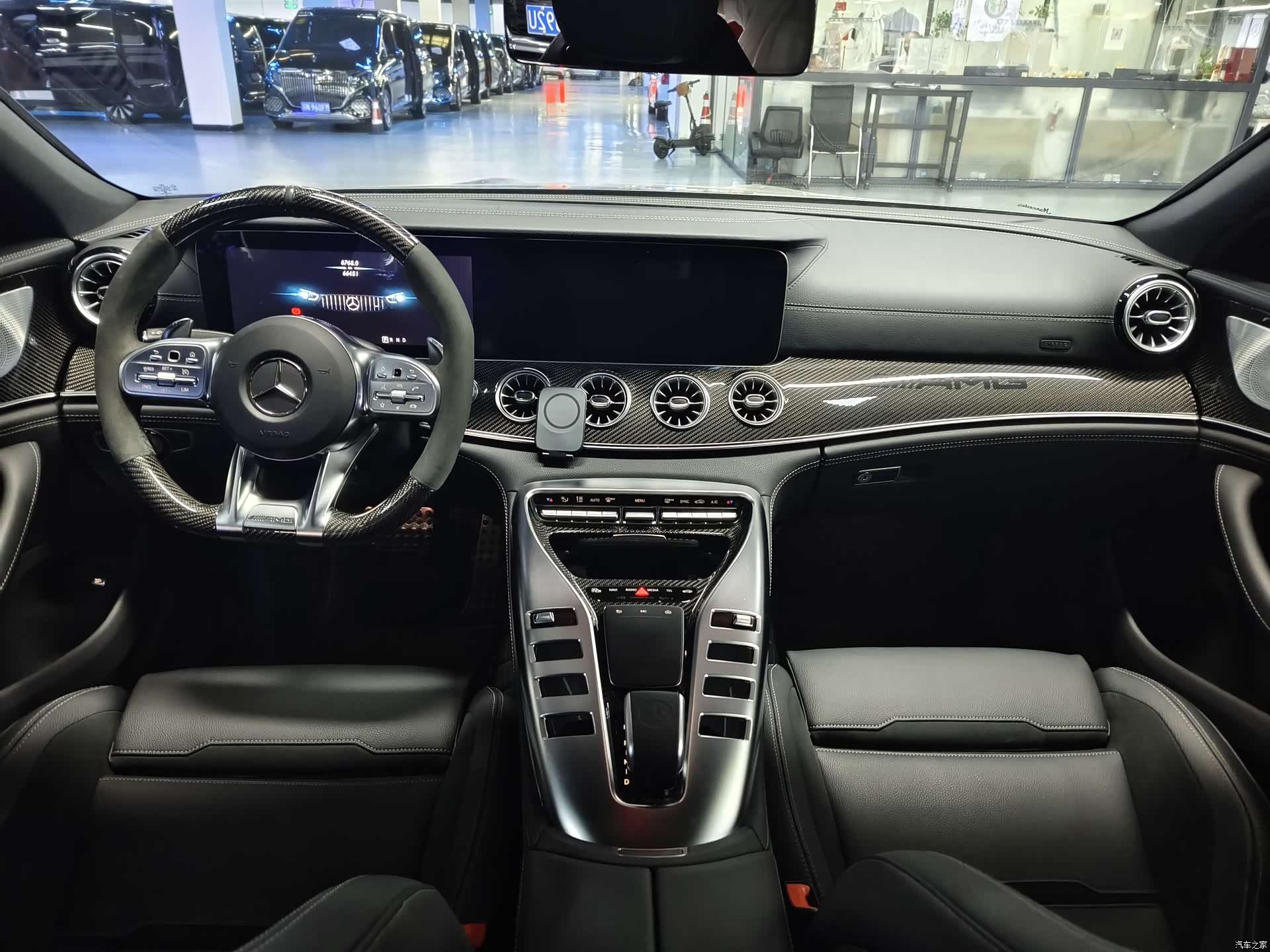 MG AMG, 2020 11
