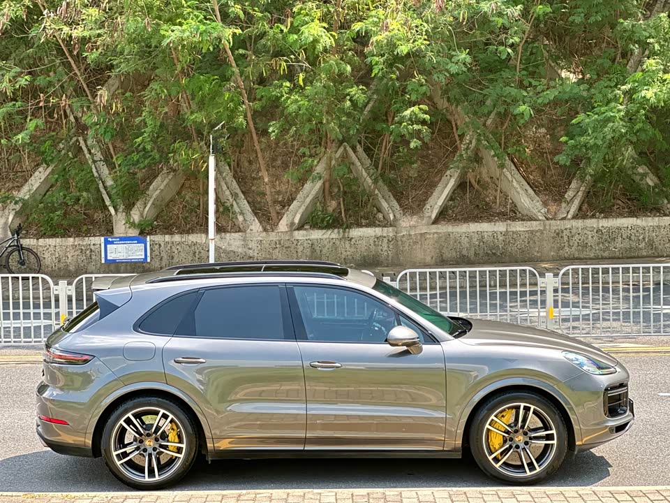 Porsche Cayenne Porsche Cayenne