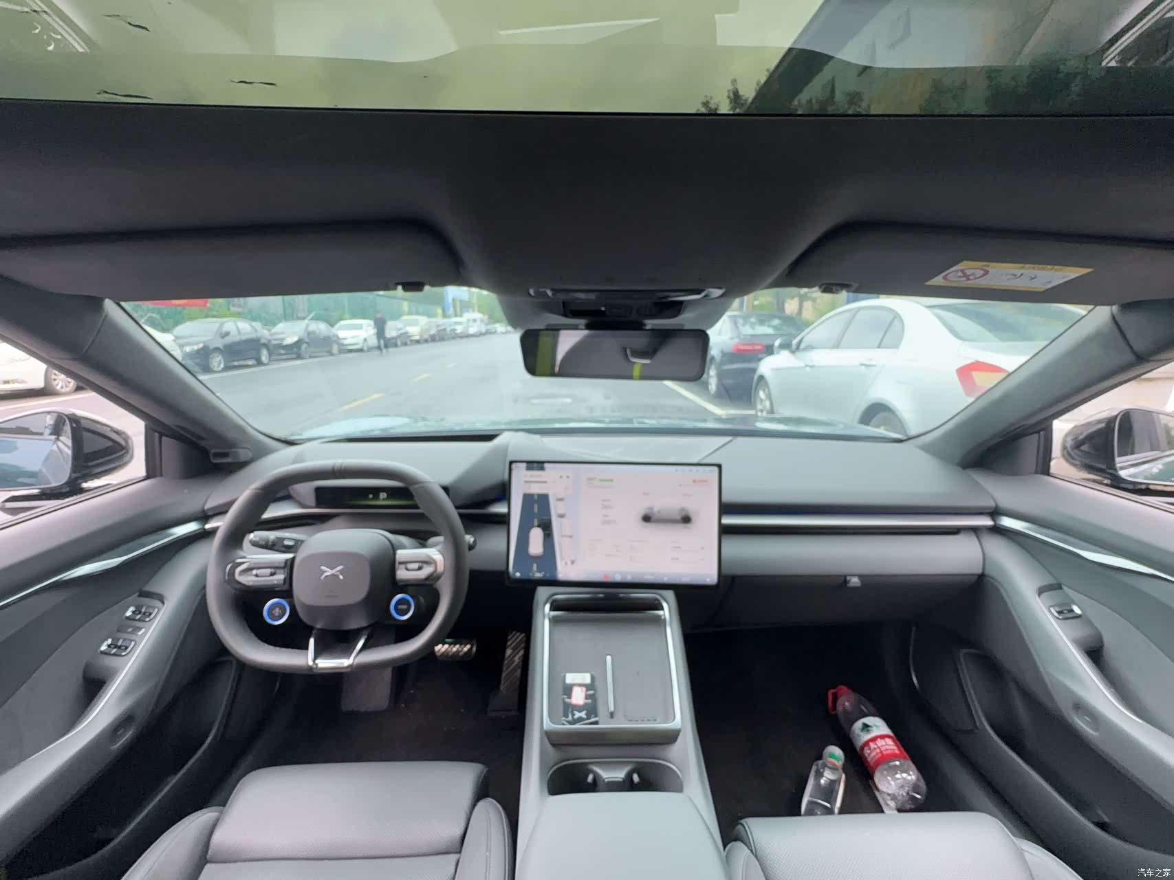 Xpeng P7, 2025 9