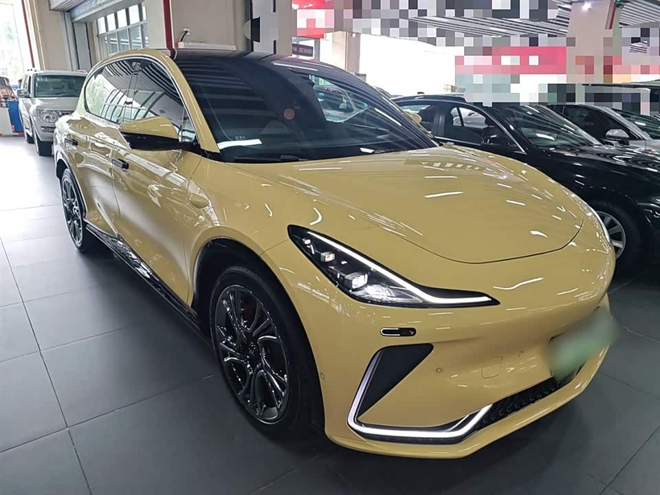 IM Motors Zhiji LS7 IM Motors Zhiji LS7