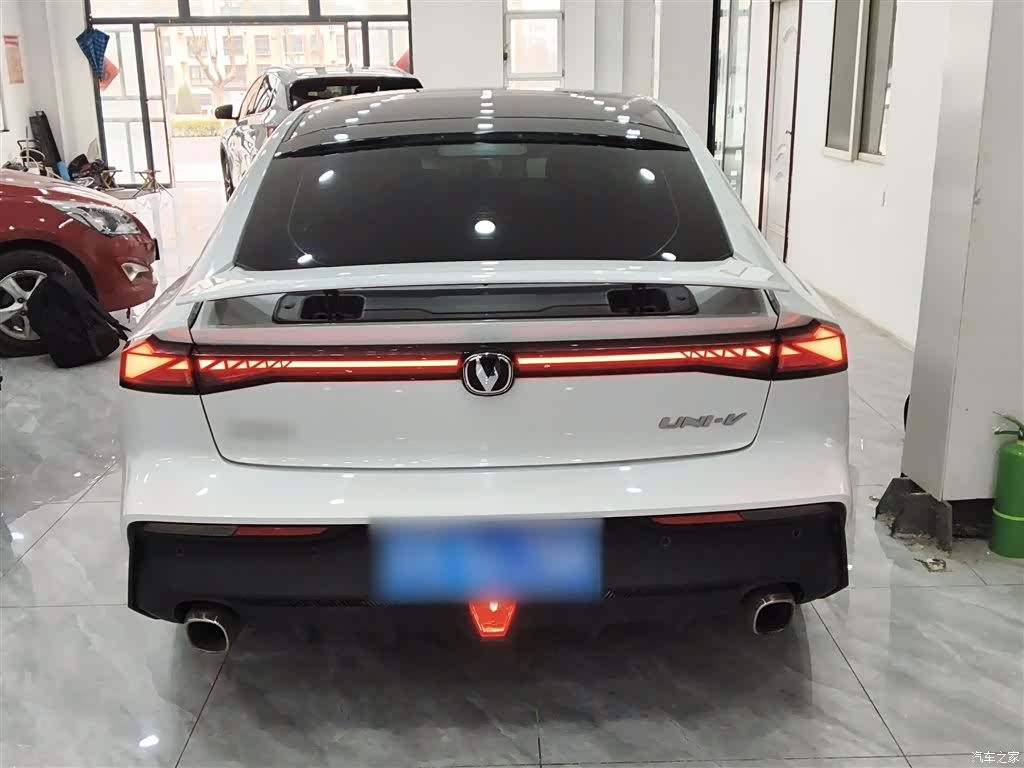 Changan UNI-V, 2023 4