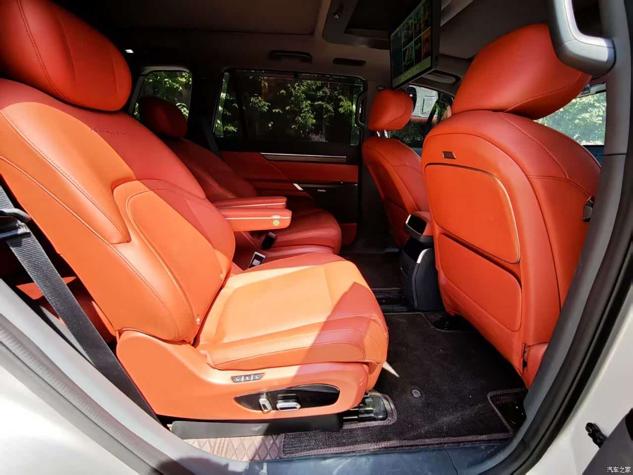 DongFeng eπ008, 2024 8