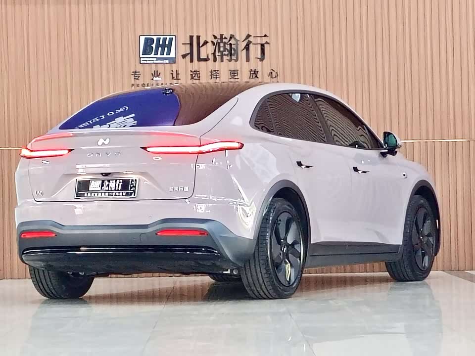 NIO L60 NIO L60