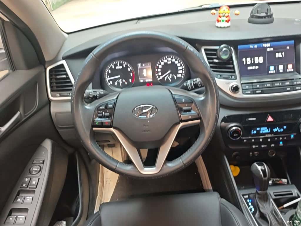 Hyundai Tucson, 2016 11