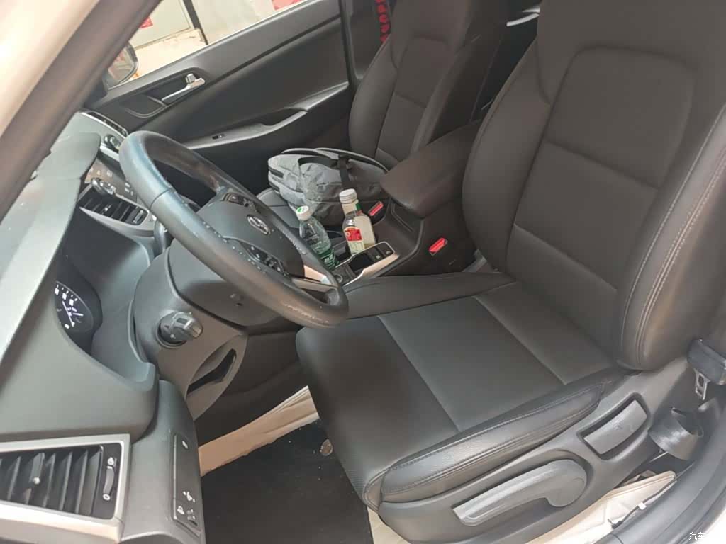 Hyundai Tucson, 2016 15