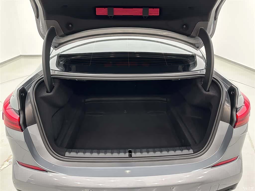BMW 2 Series, 2024 27