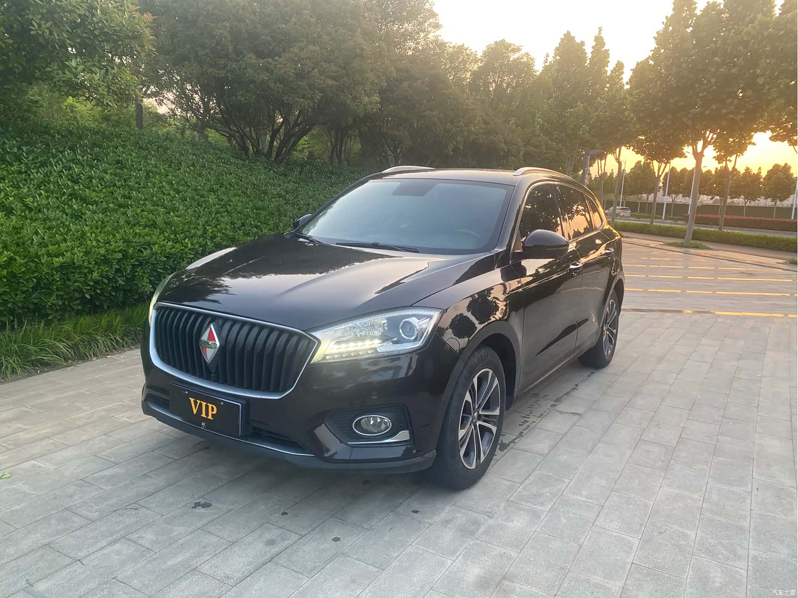 Borgward BX7, 2017 1