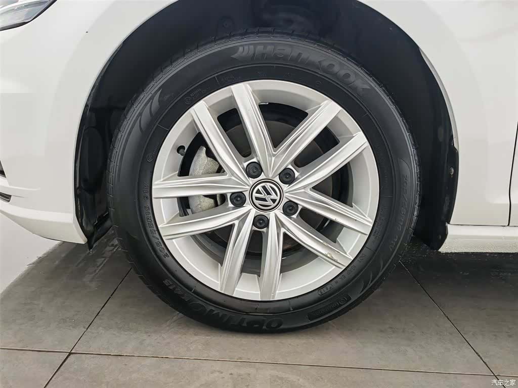 Volkswagen Golf, 2018 17