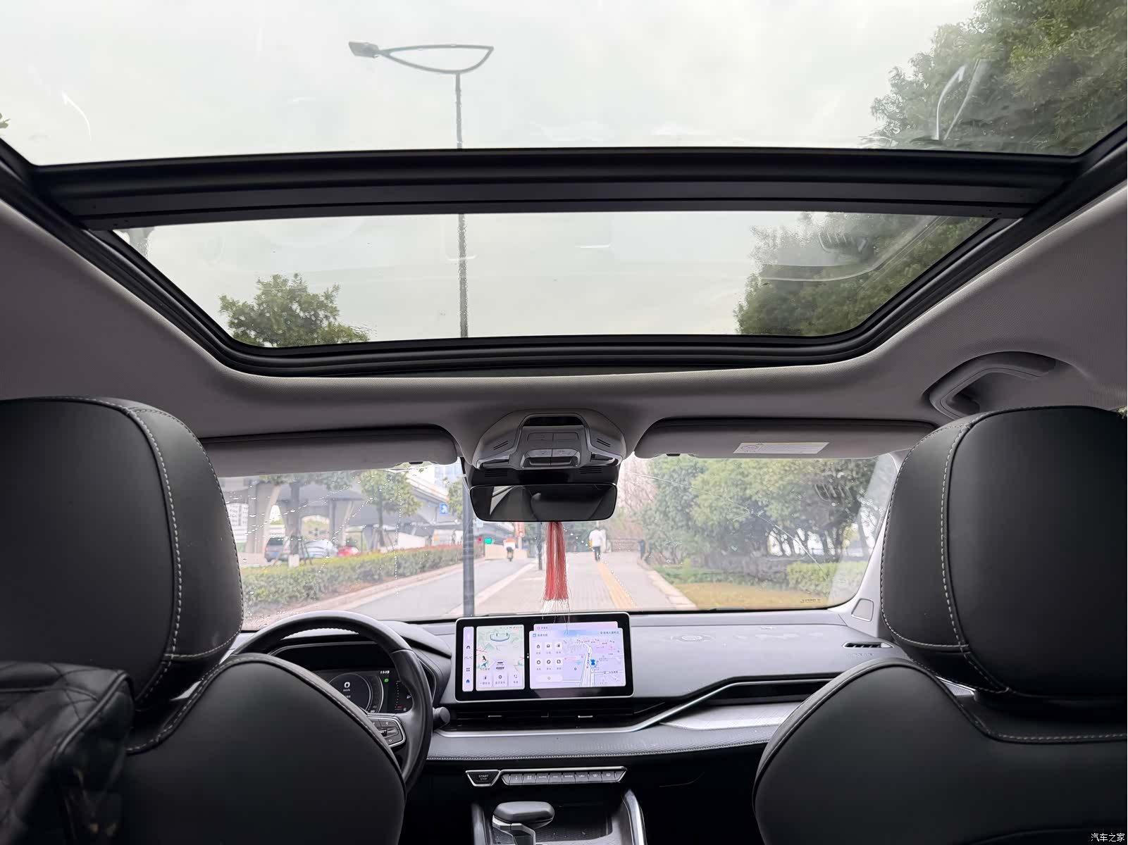 Geely Preface, 2022 11