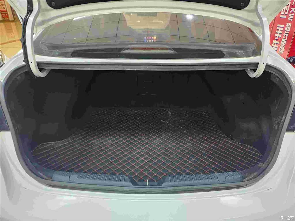 Kia K3, 2015 14