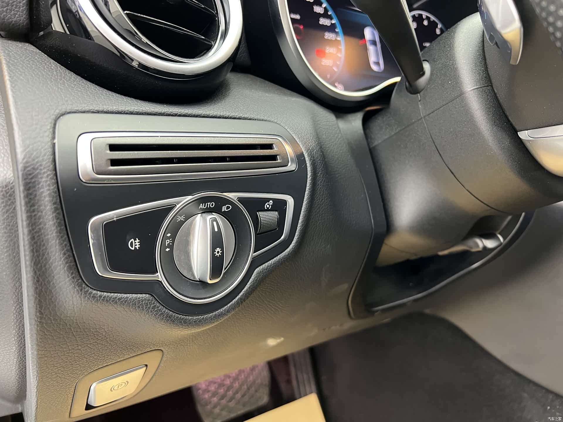 Mercedes-Benz C-Class, 2021 7