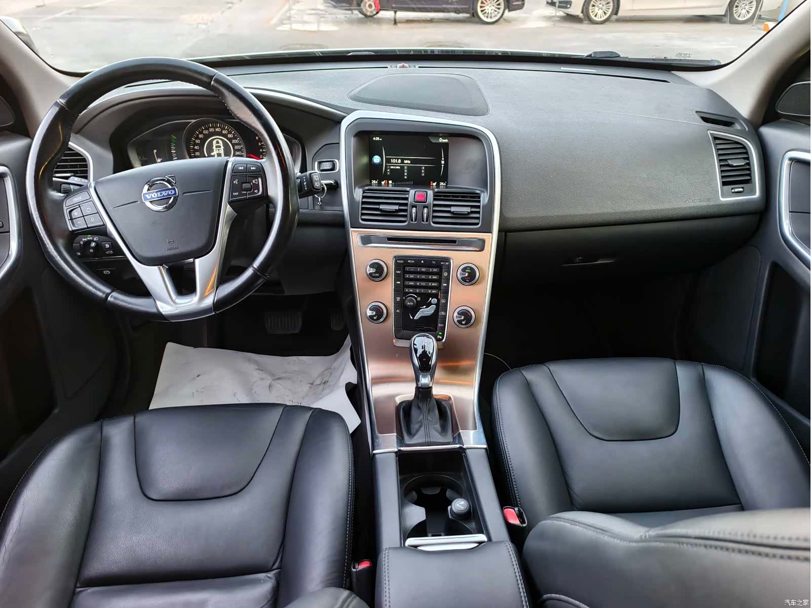Volvo XC60, 2015 12