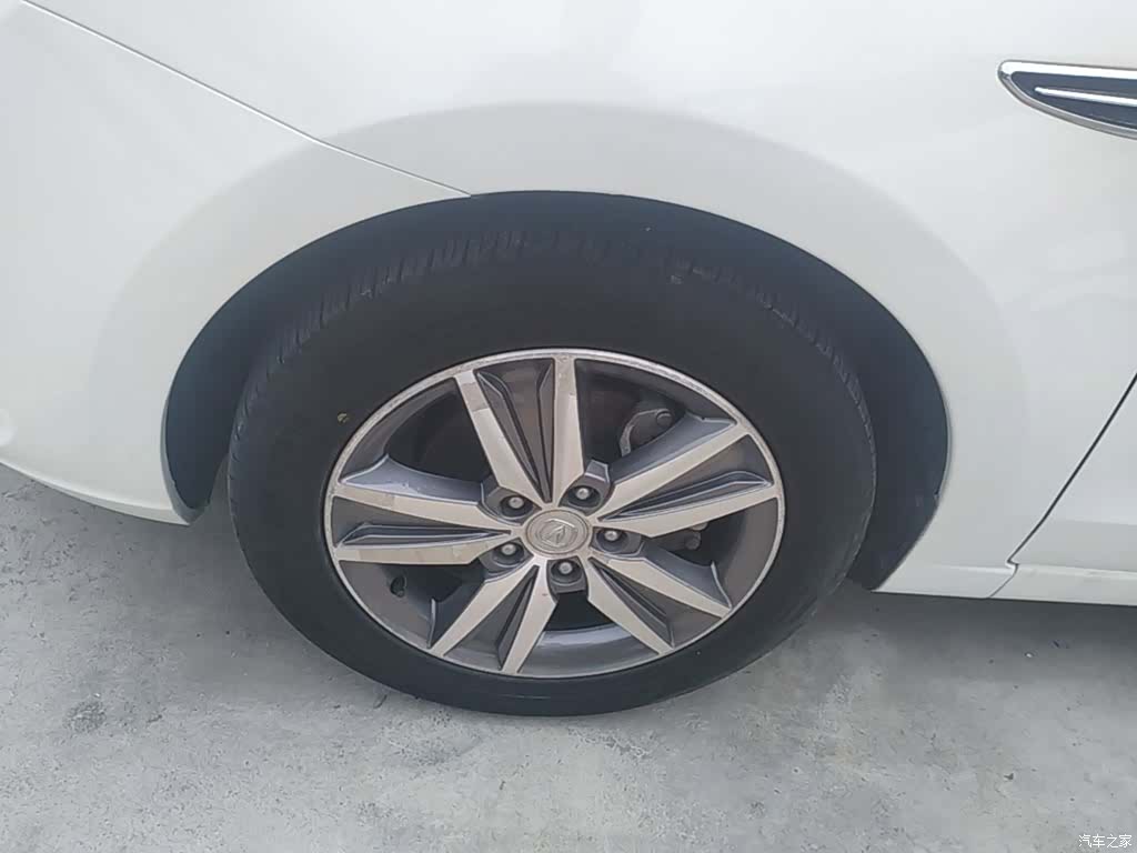 Changan Eado, 2017 23